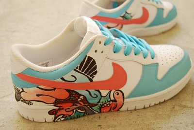 paint your own sneakers